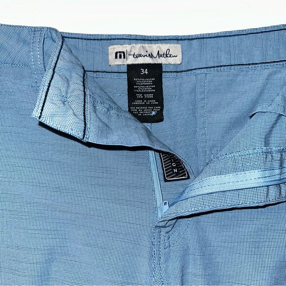 Travis Mathew Size 34 Golf Shorts - Picture 2 of 3
